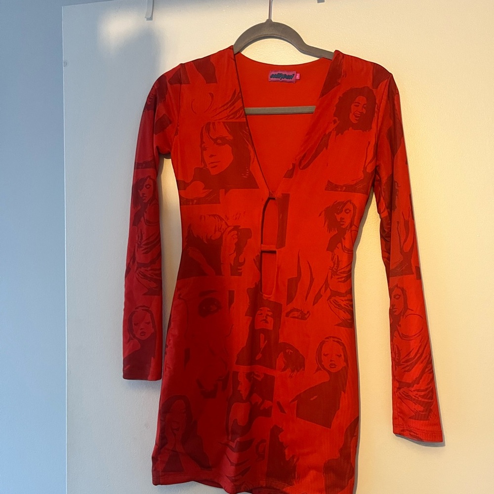 Red Graphic Long Sleeve Dress